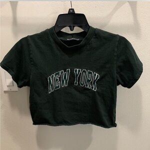 Brandy Melville Forest Green New York extreme crop Top / baby tee